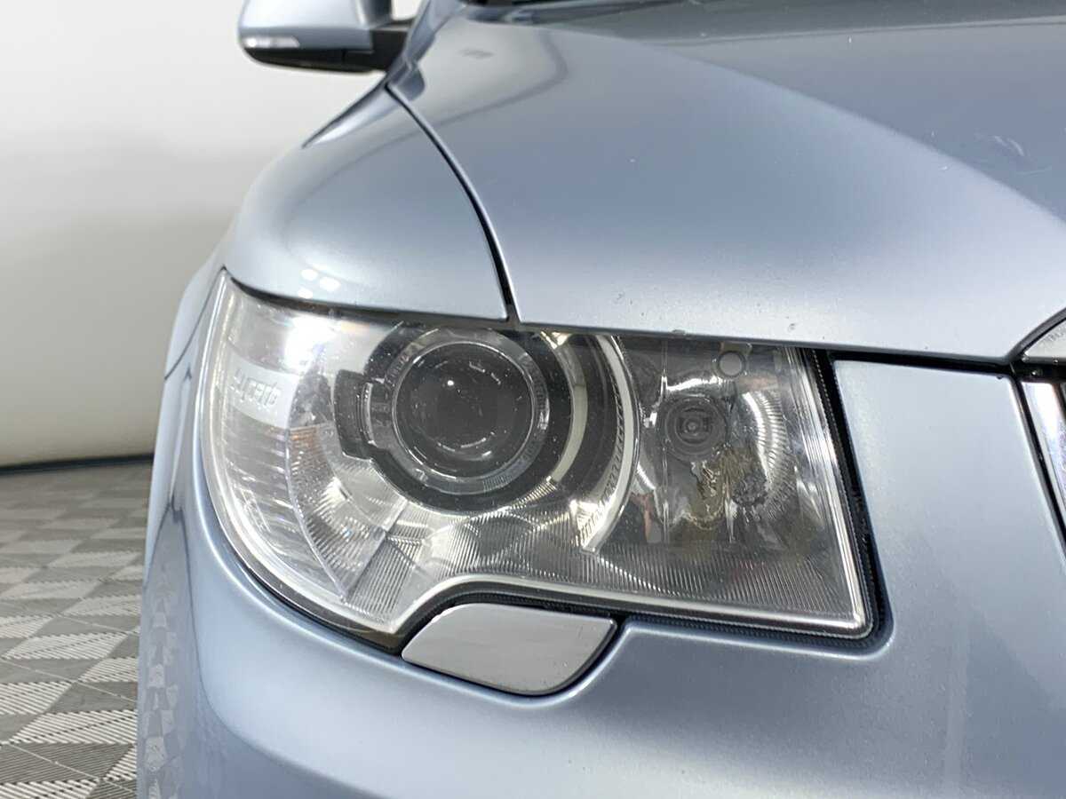 Skoda Superb с пробегом — 2011 год. Фото: #9