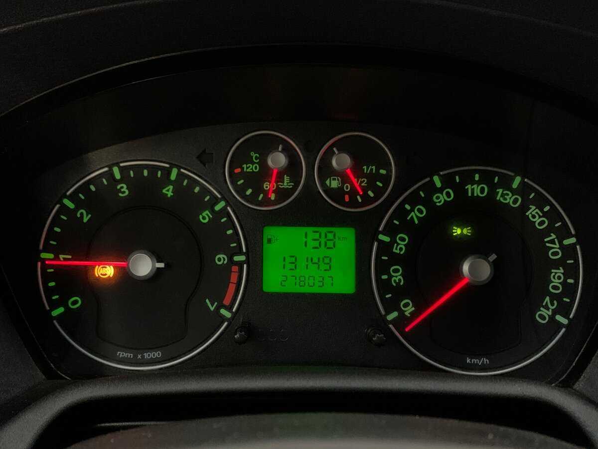 Ford Fusion с пробегом — 2008 год. Фото: #14