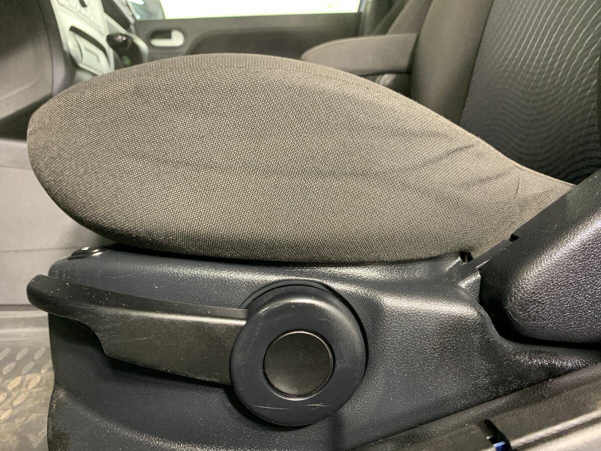 Ford Fusion с пробегом — 2008 год. Фото: #16