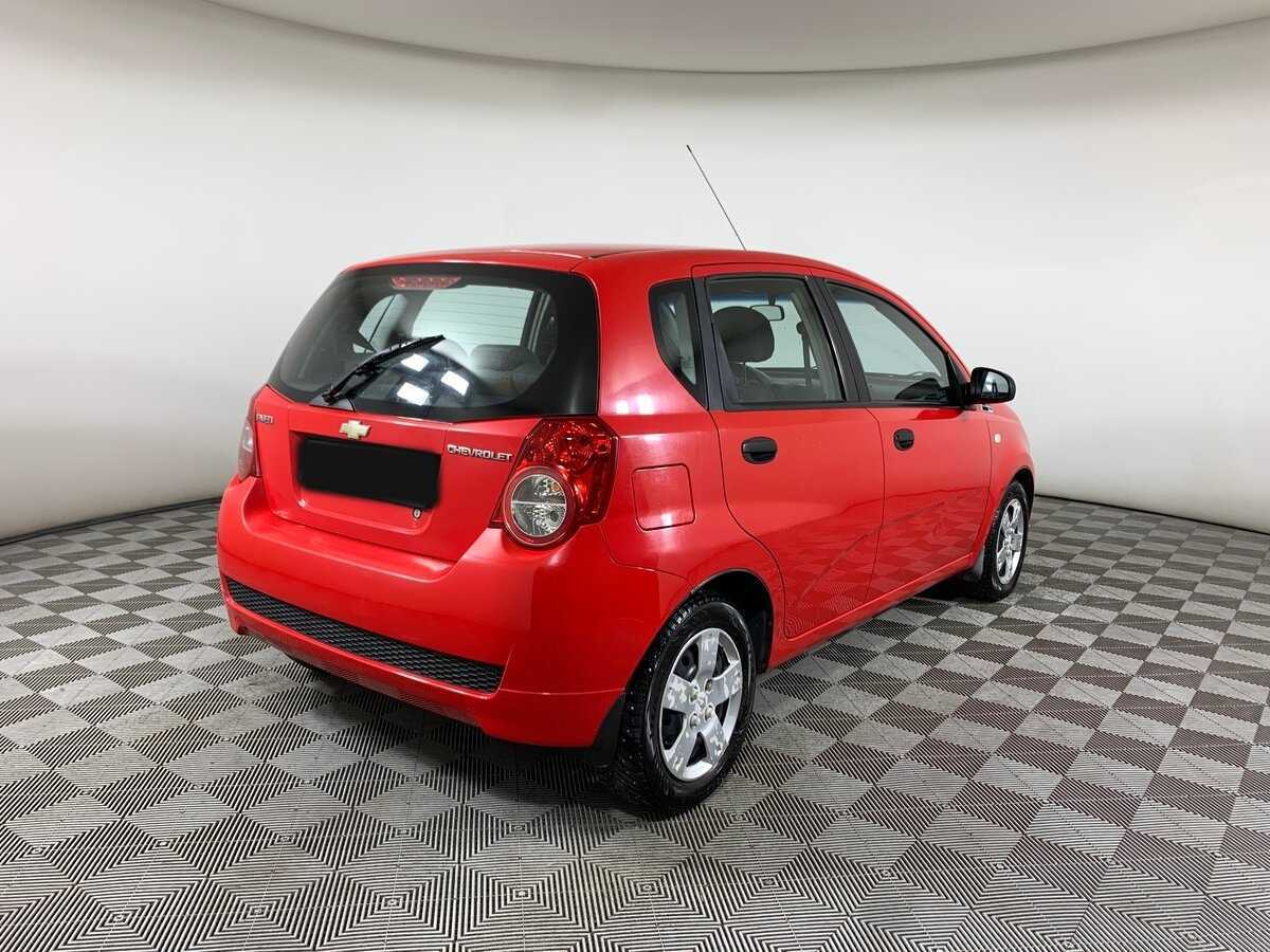 Chevrolet Aveo с пробегом — 2009 год. Фото: #4