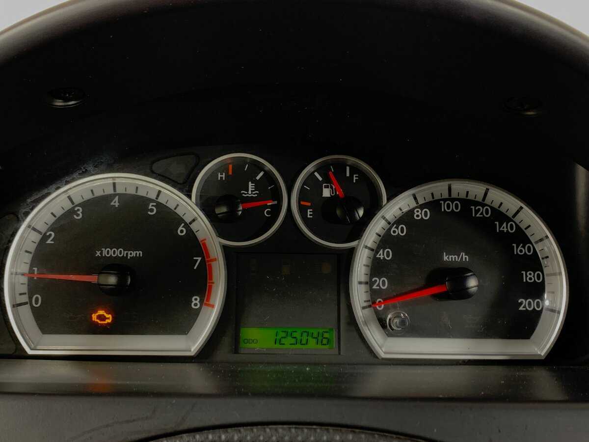 Chevrolet Aveo с пробегом — 2009 год. Фото: #13