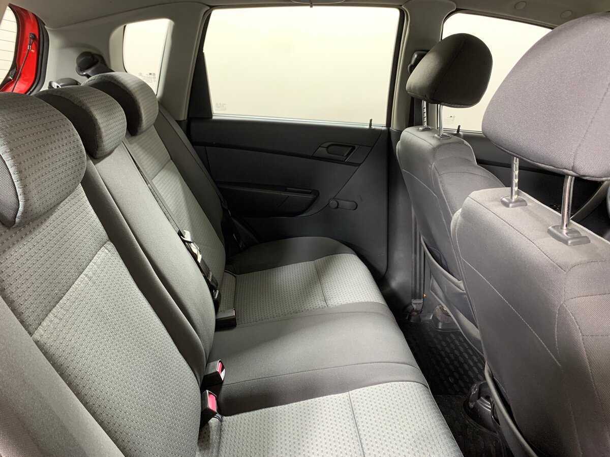 Chevrolet Aveo с пробегом — 2009 год. Фото: #16