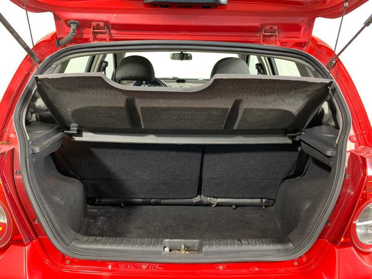 Chevrolet Aveo с пробегом — 2009 год. Фото: #18