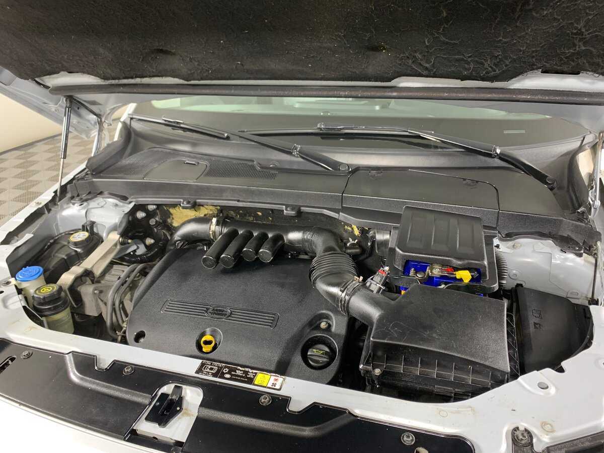 Land Rover Freelander с пробегом — 2009 год. Фото: #10