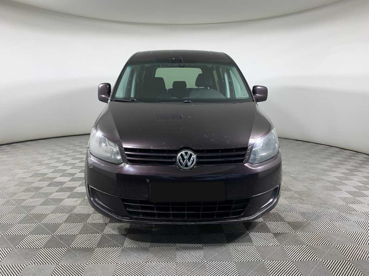 Volkswagen Caddy с пробегом — 2012 год. Фото: #1