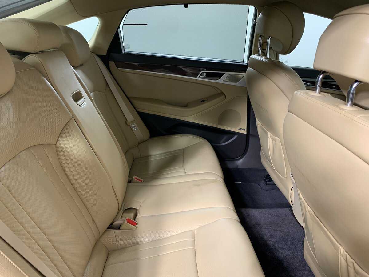 Genesis G80 с пробегом — 2019 год. Фото: #17