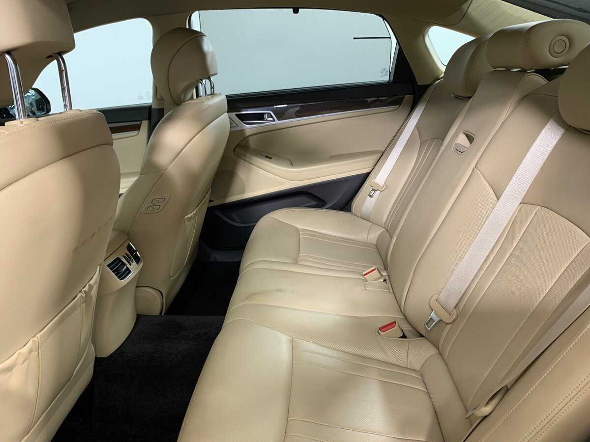 Genesis G80 с пробегом — 2019 год. Фото: #18
