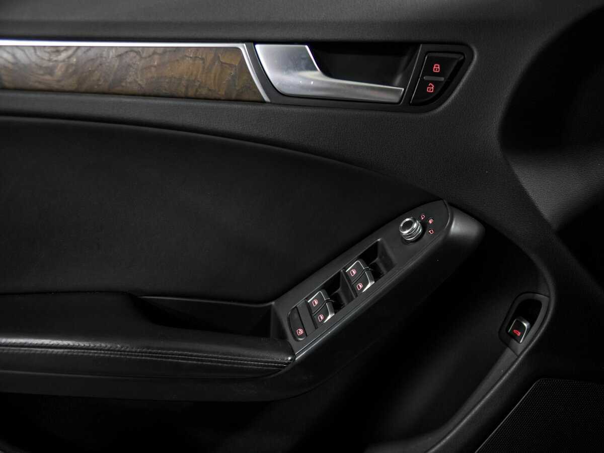 Audi A4 allroad с пробегом — 2012 год. Фото: #11