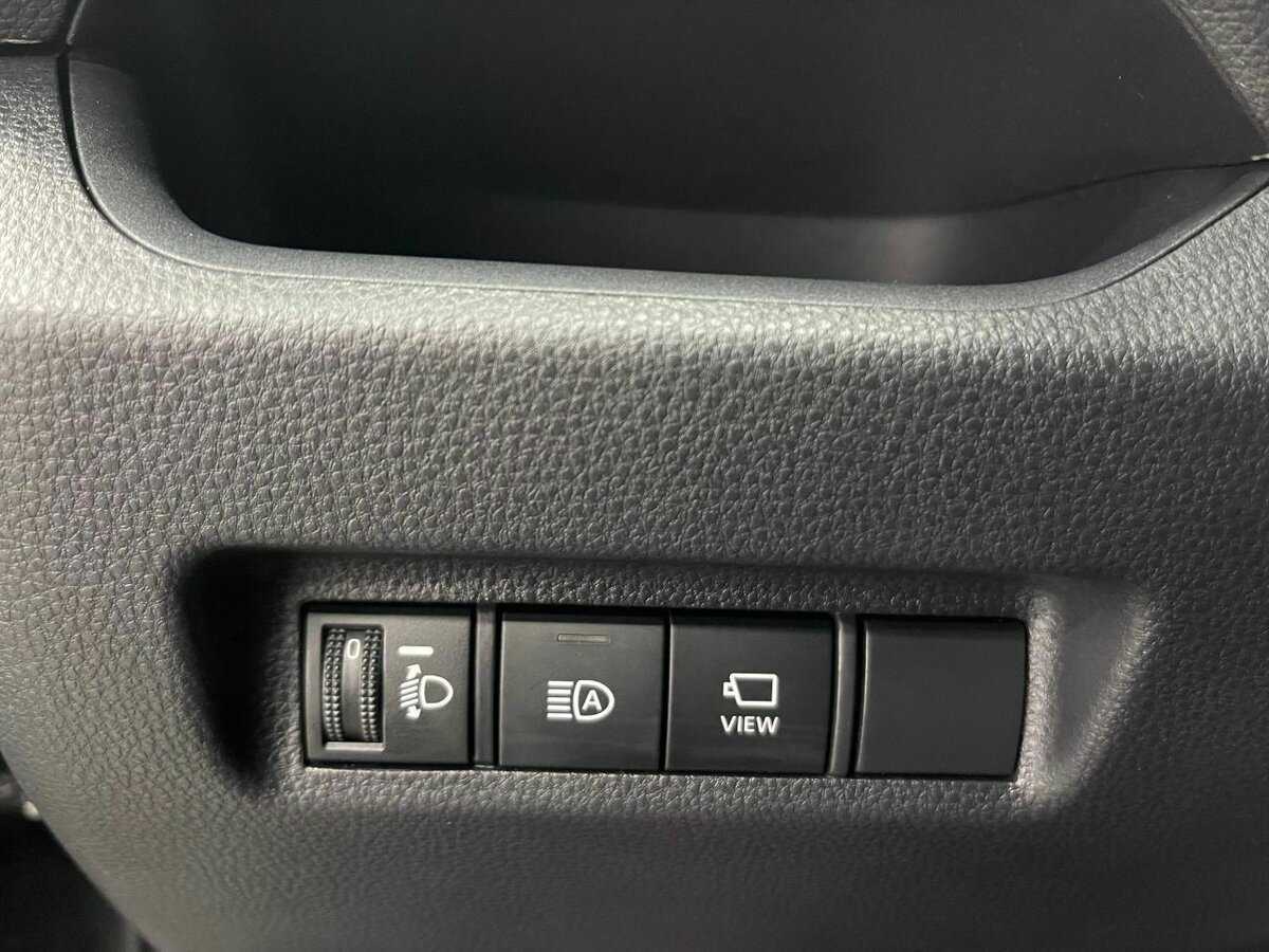 Toyota RAV4 с пробегом — 2023 год. Фото: #20