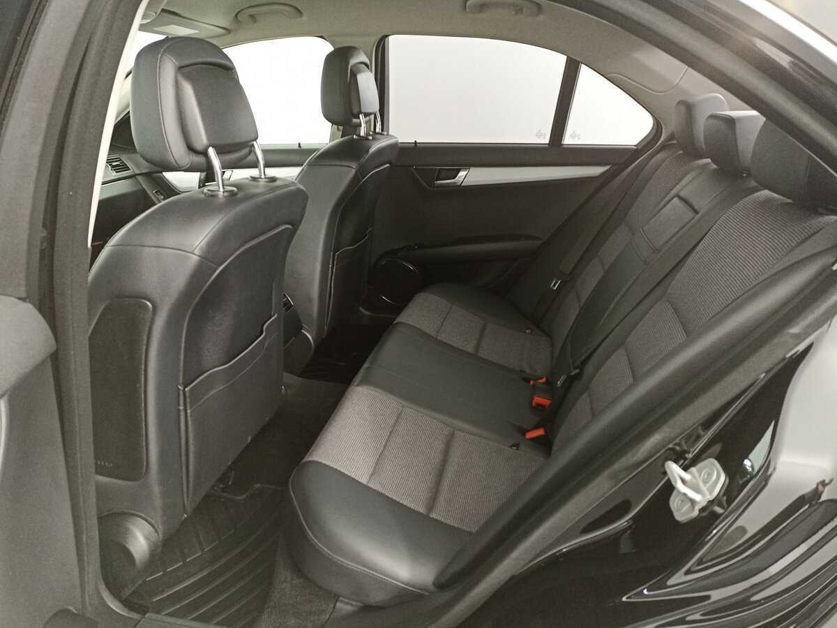 Mercedes-Benz C-Класс с пробегом — 2010 год. Фото: #11