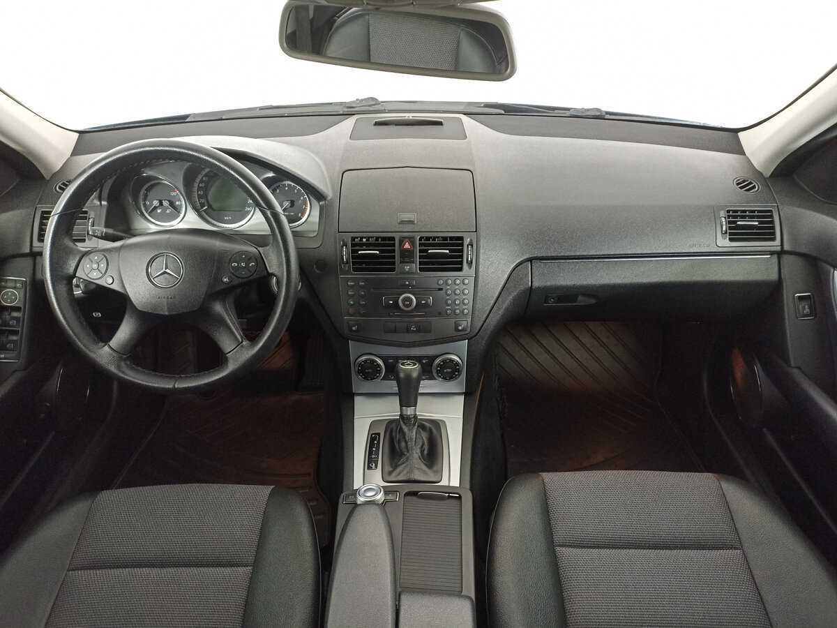 Mercedes-Benz C-Класс с пробегом — 2010 год. Фото: #13