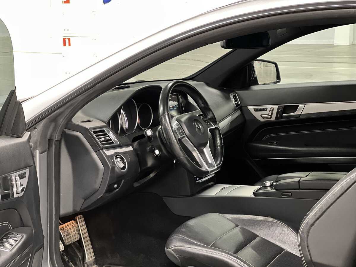 Mercedes-Benz E-Класс с пробегом — 2015 год. Фото: #15