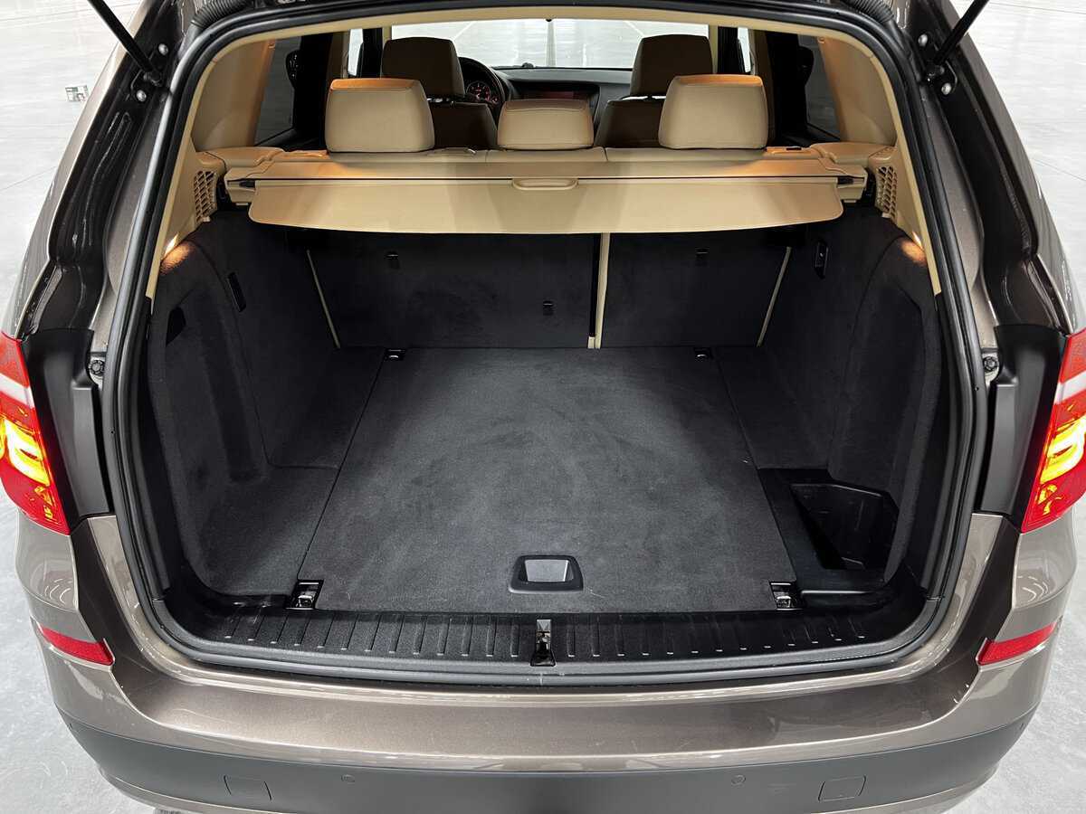 BMW X3 с пробегом — 2011 год. Фото: #9