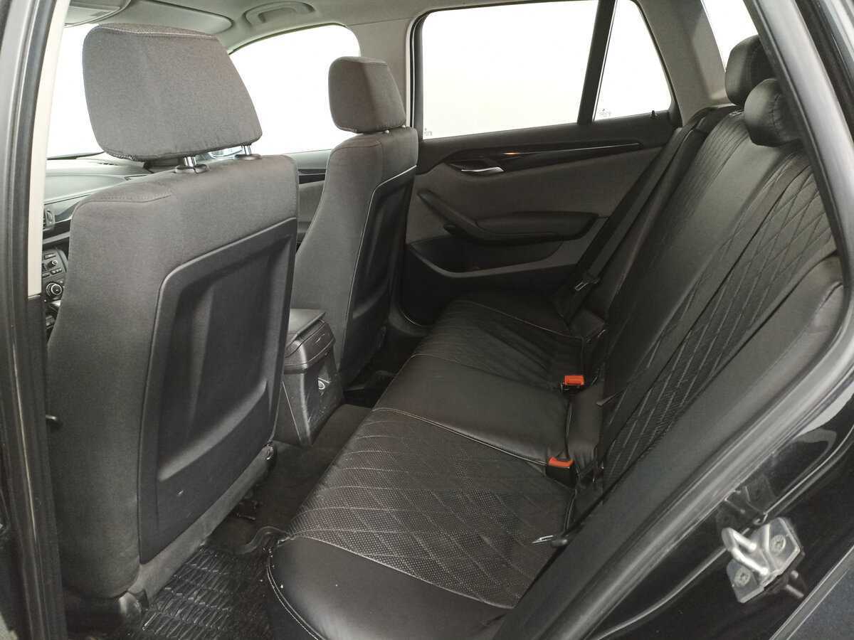 BMW X1 с пробегом — 2010 год. Фото: #11