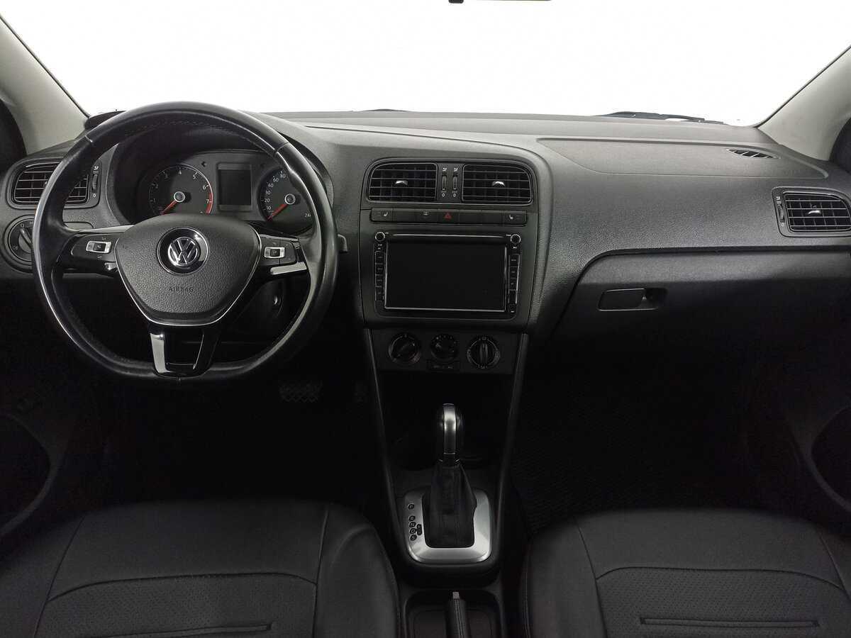 Volkswagen Polo с пробегом — 2020 год. Фото: #13