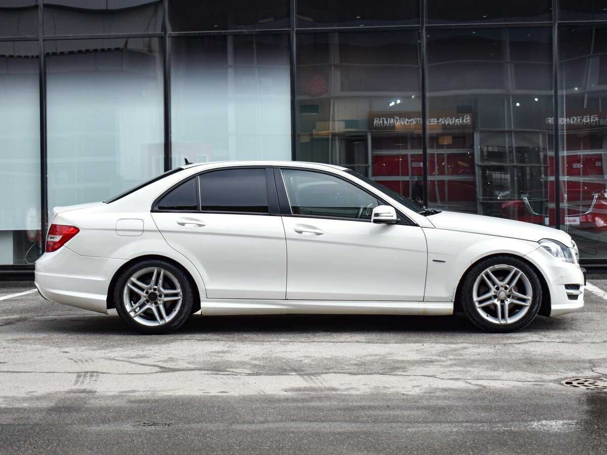 Mercedes-Benz C-Класс с пробегом — 2011 год. Фото: #3