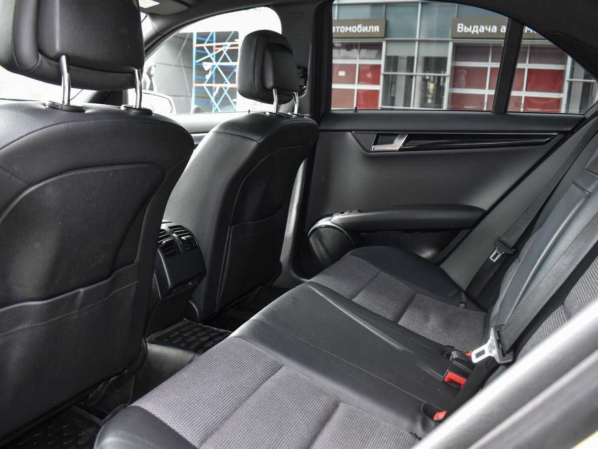 Mercedes-Benz C-Класс с пробегом — 2011 год. Фото: #11