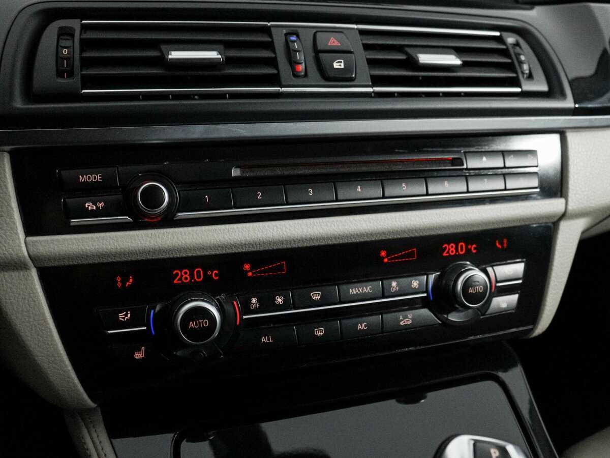 BMW 5 серии с пробегом — 2013 год. Фото: #11