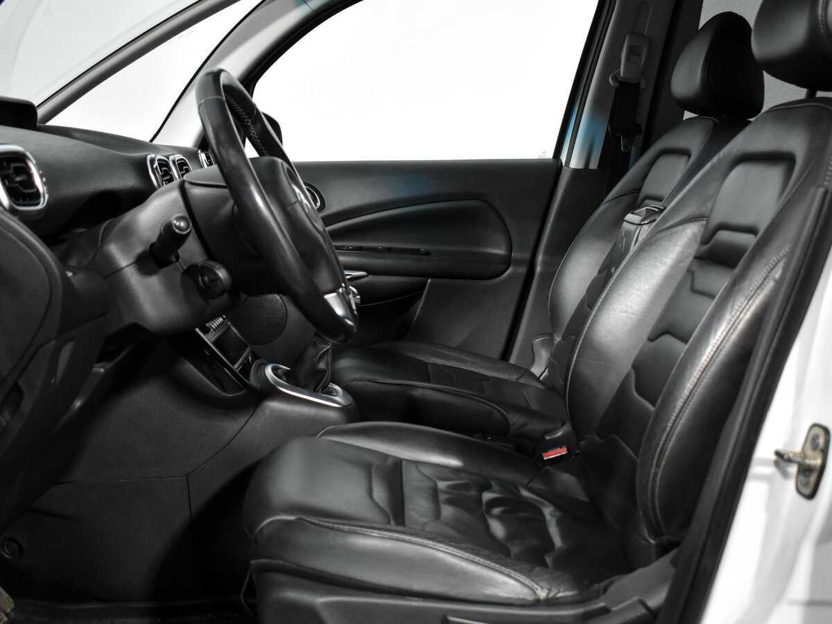 Citroen C3 Picasso с пробегом — 2014 год. Фото: #10