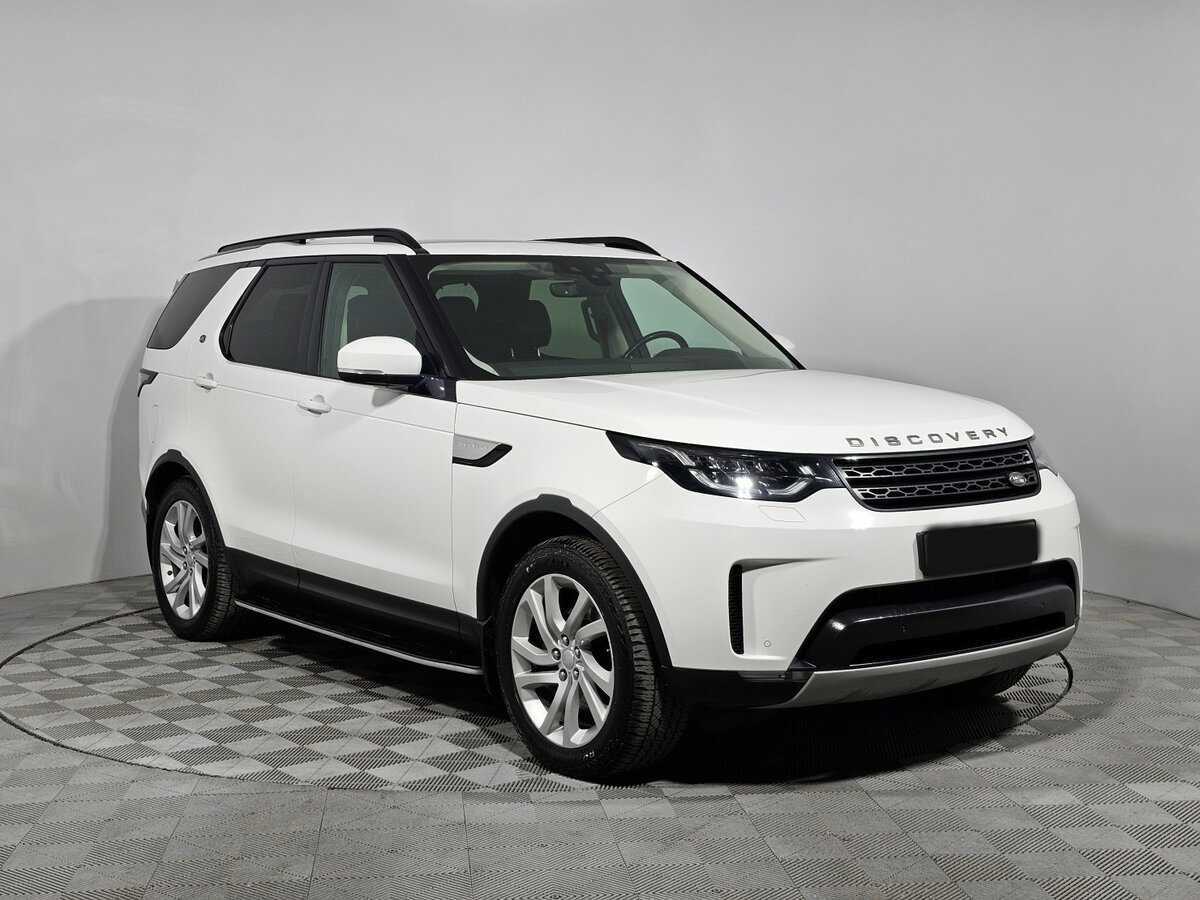 Land Rover Discovery с пробегом — 2017 год. Фото: #2