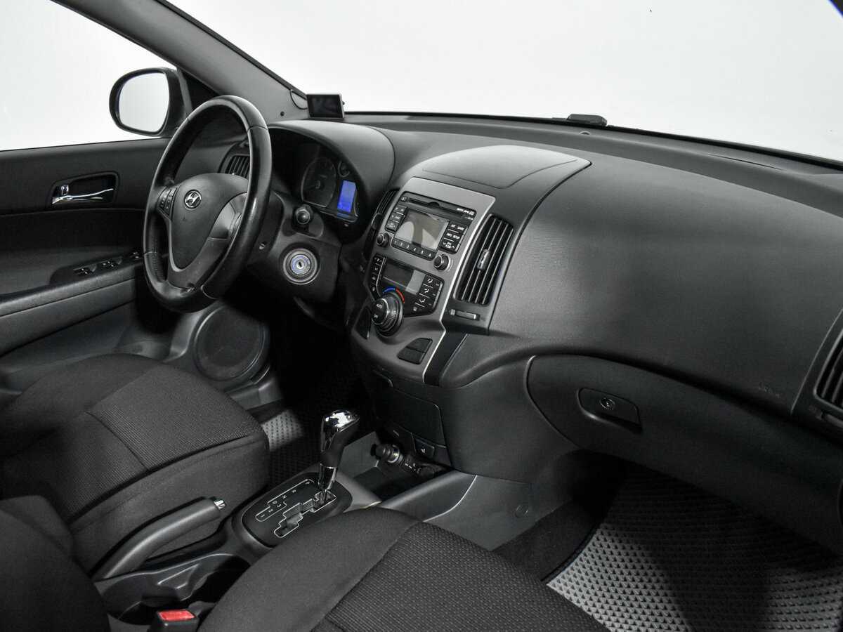 Hyundai i30 с пробегом — 2009 год. Фото: #12