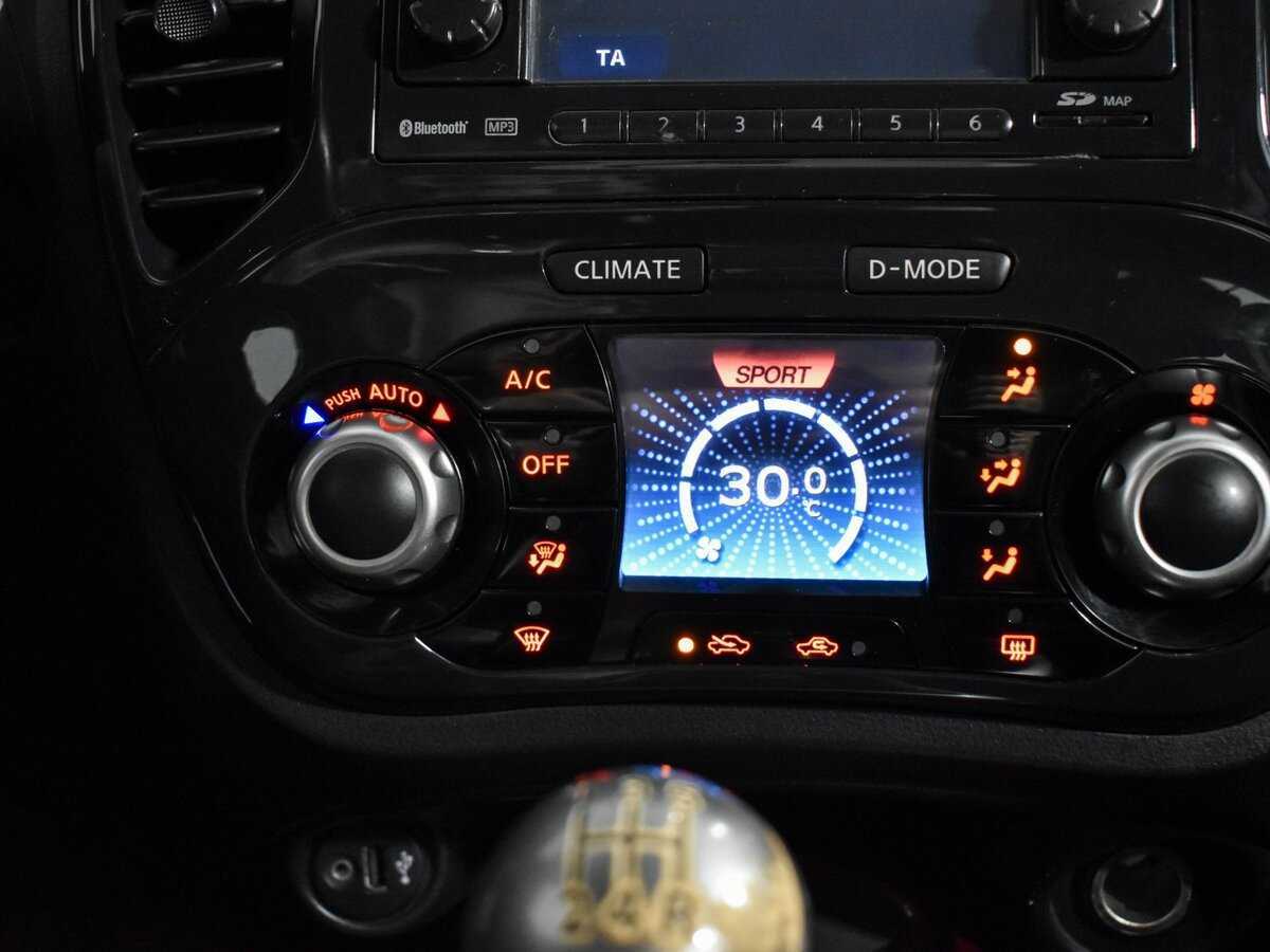 Nissan Juke с пробегом — 2011 год. Фото: #16