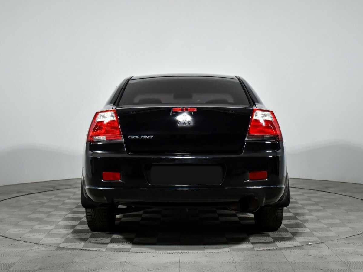 Mitsubishi Galant с пробегом — 2006 год. Фото: #4