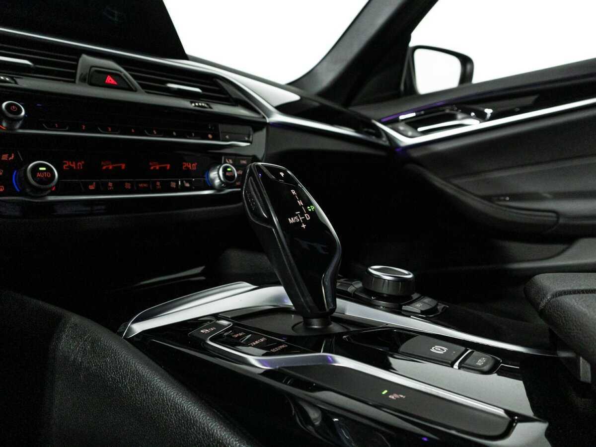 BMW 5 серии с пробегом — 2020 год. Фото: #16