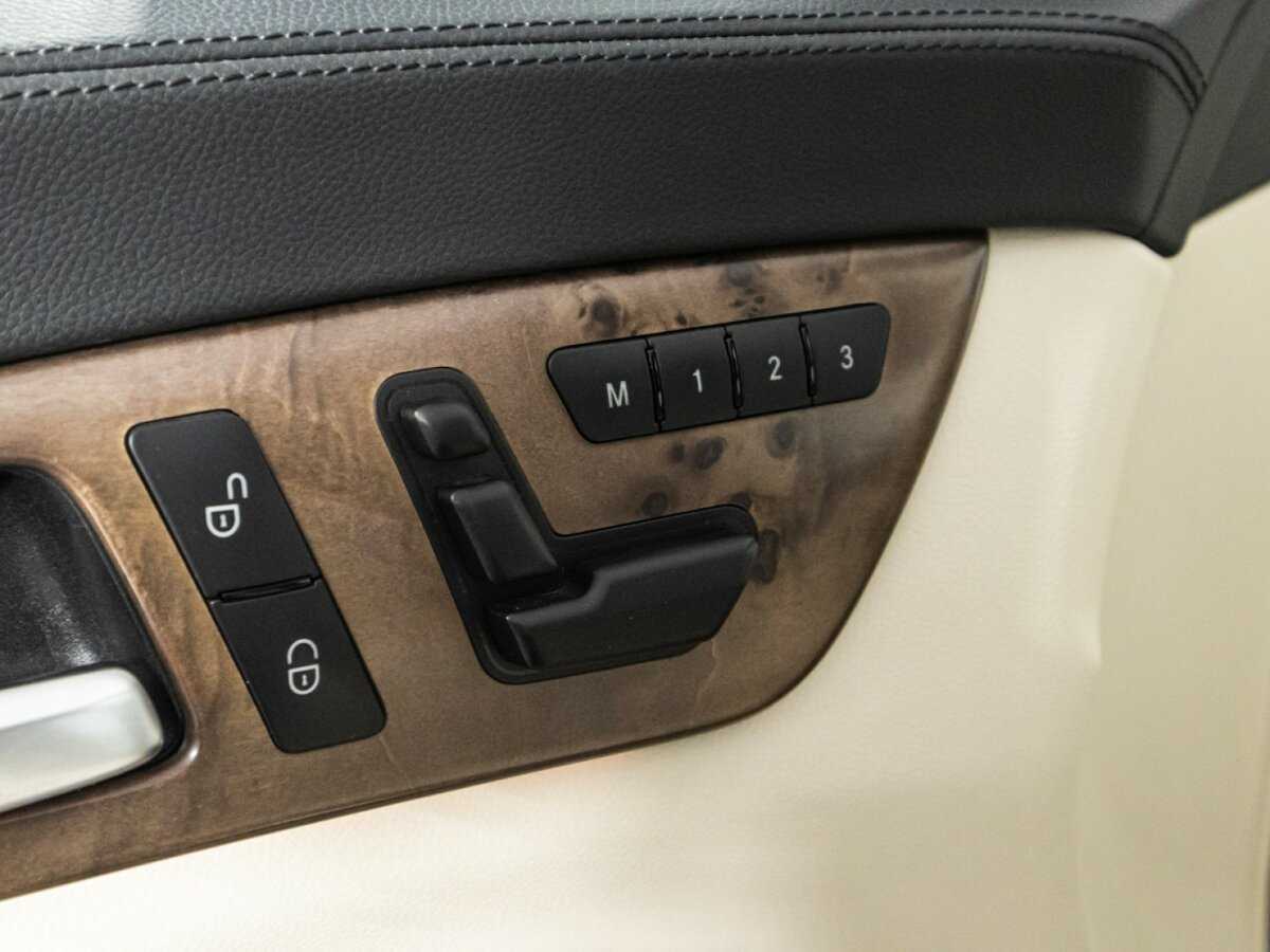 Mercedes-Benz CLS с пробегом — 2014 год. Фото: #16