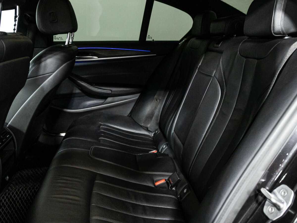 BMW 5 серии с пробегом — 2017 год. Фото: #9
