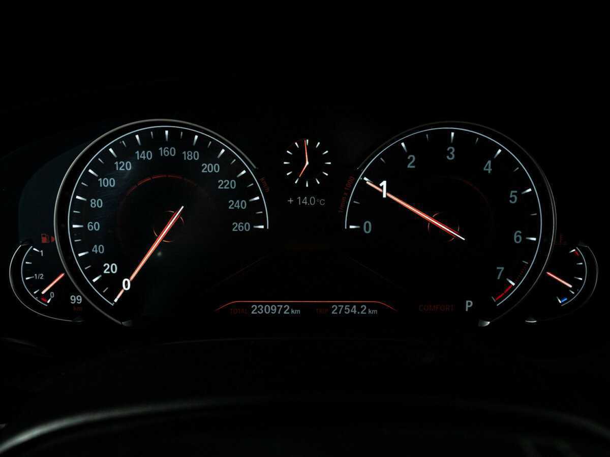 BMW 5 серии с пробегом — 2017 год. Фото: #11