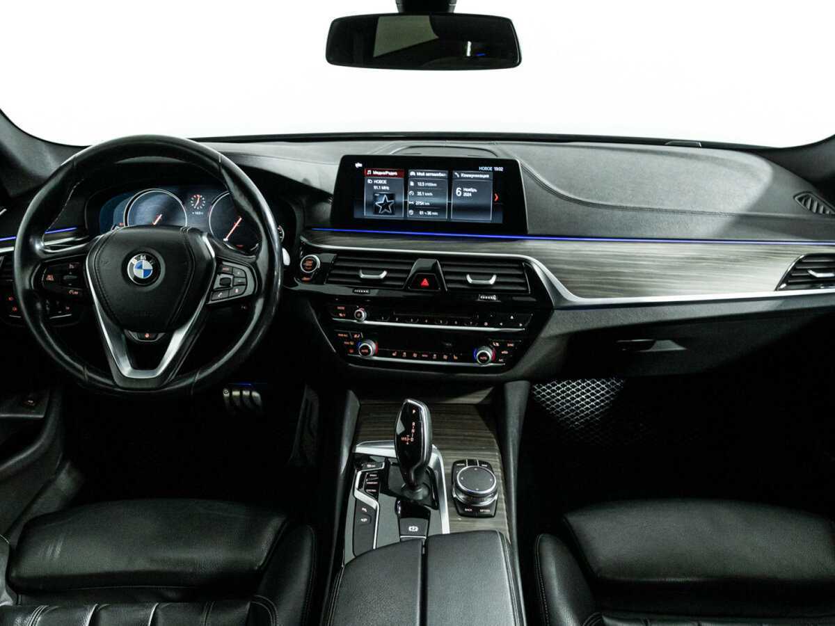 BMW 5 серии с пробегом — 2017 год. Фото: #12
