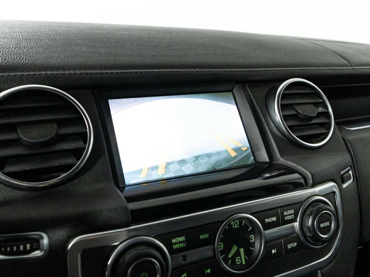 Land Rover Discovery с пробегом — 2012 год. Фото: #17