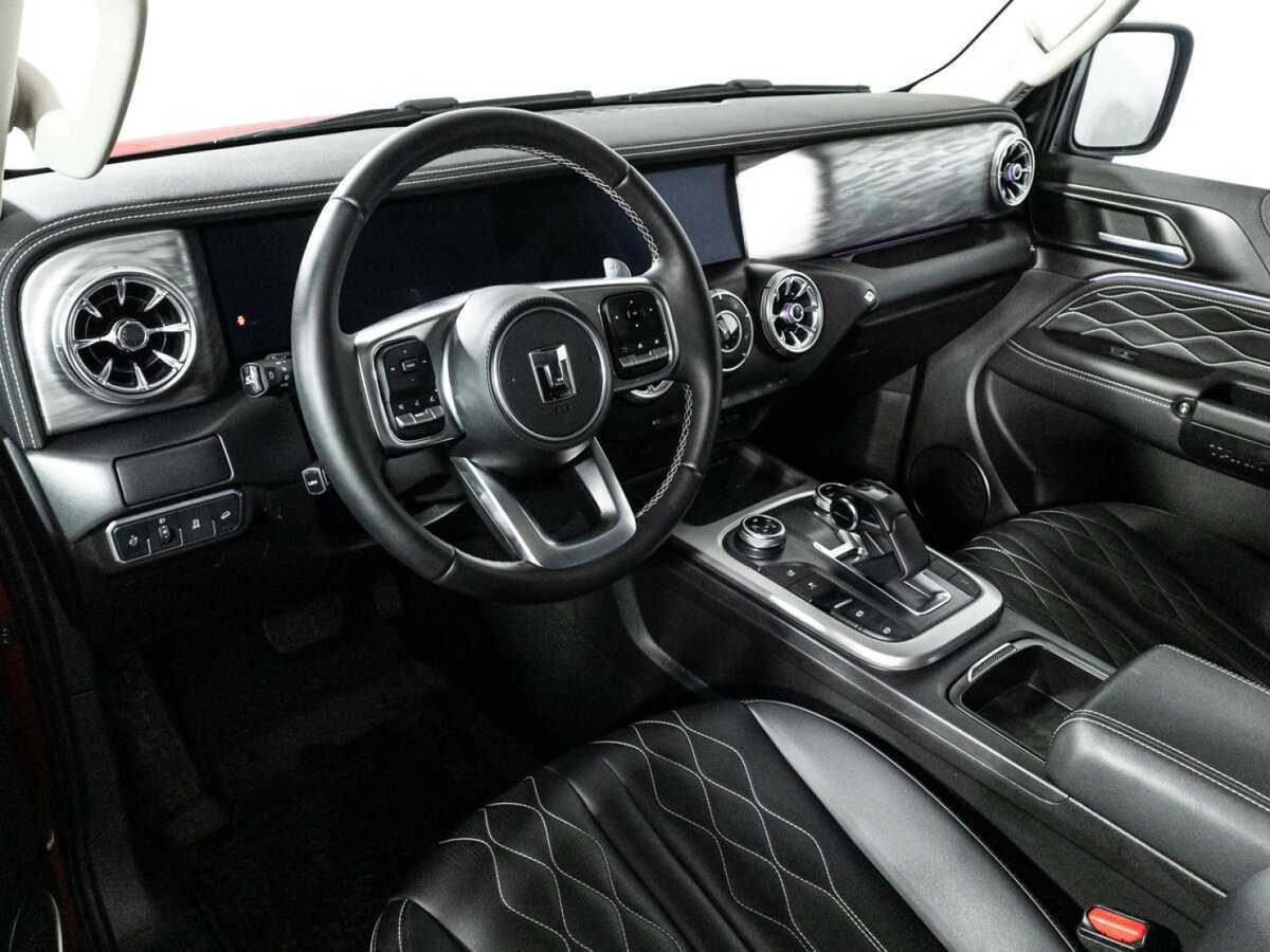 Tank 300 с пробегом — 2023 год. Фото: #9