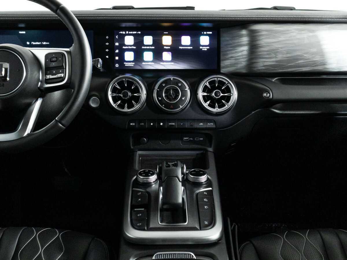 Tank 300 с пробегом — 2023 год. Фото: #12