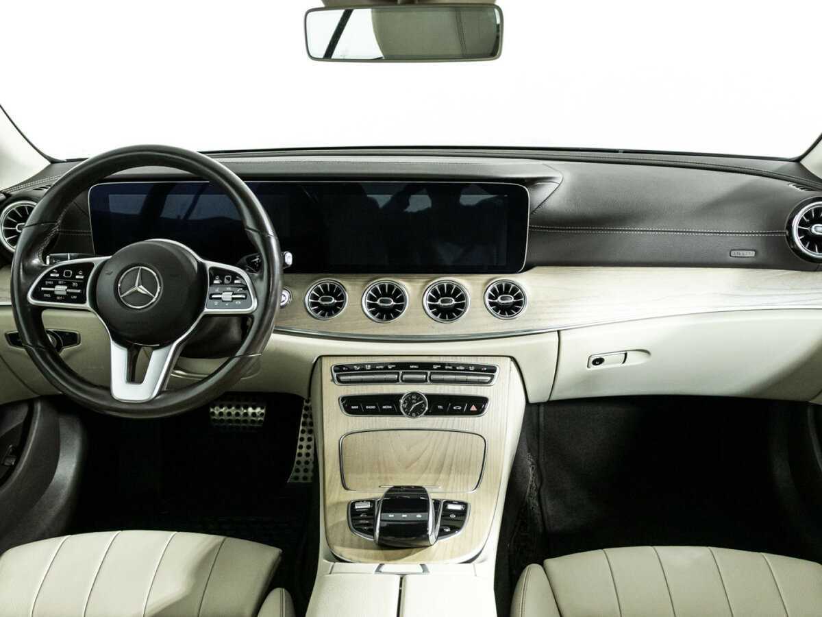 Mercedes-Benz E-Класс с пробегом — 2019 год. Фото: #12
