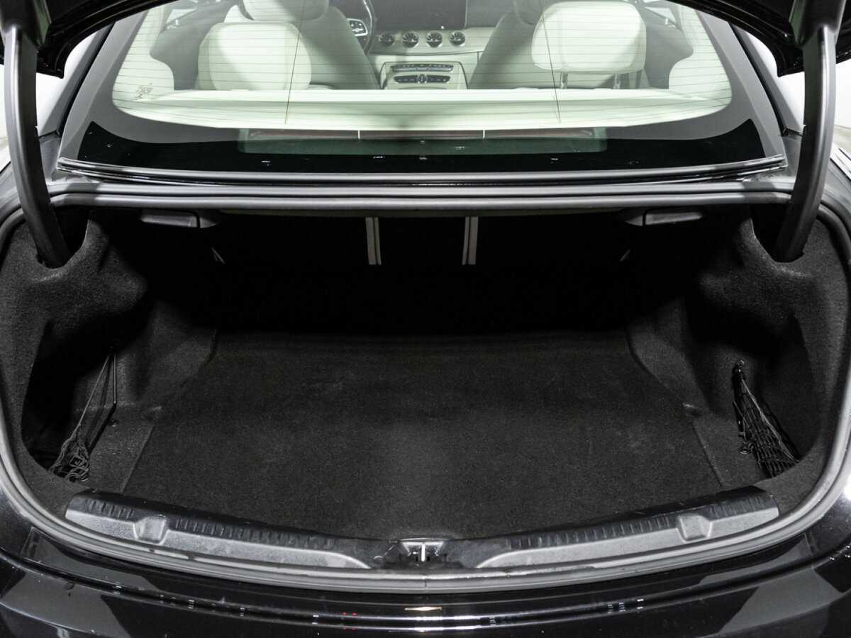 Mercedes-Benz E-Класс с пробегом — 2019 год. Фото: #14