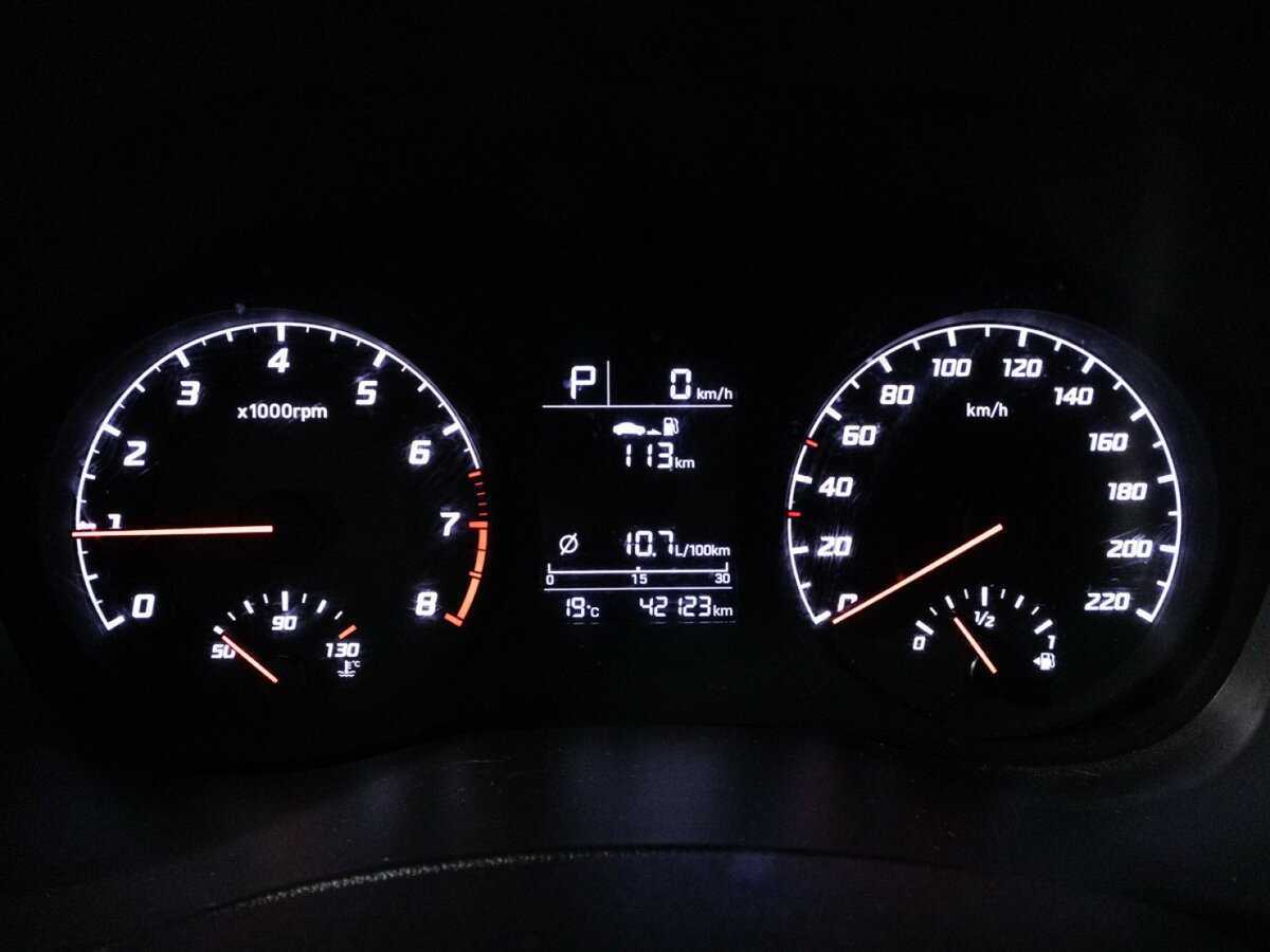 Hyundai Solaris с пробегом — 2020 год. Фото: #11