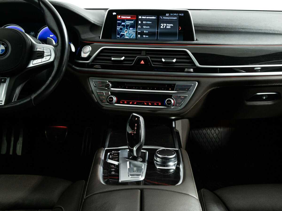 BMW 7 серии с пробегом — 2017 год. Фото: #13