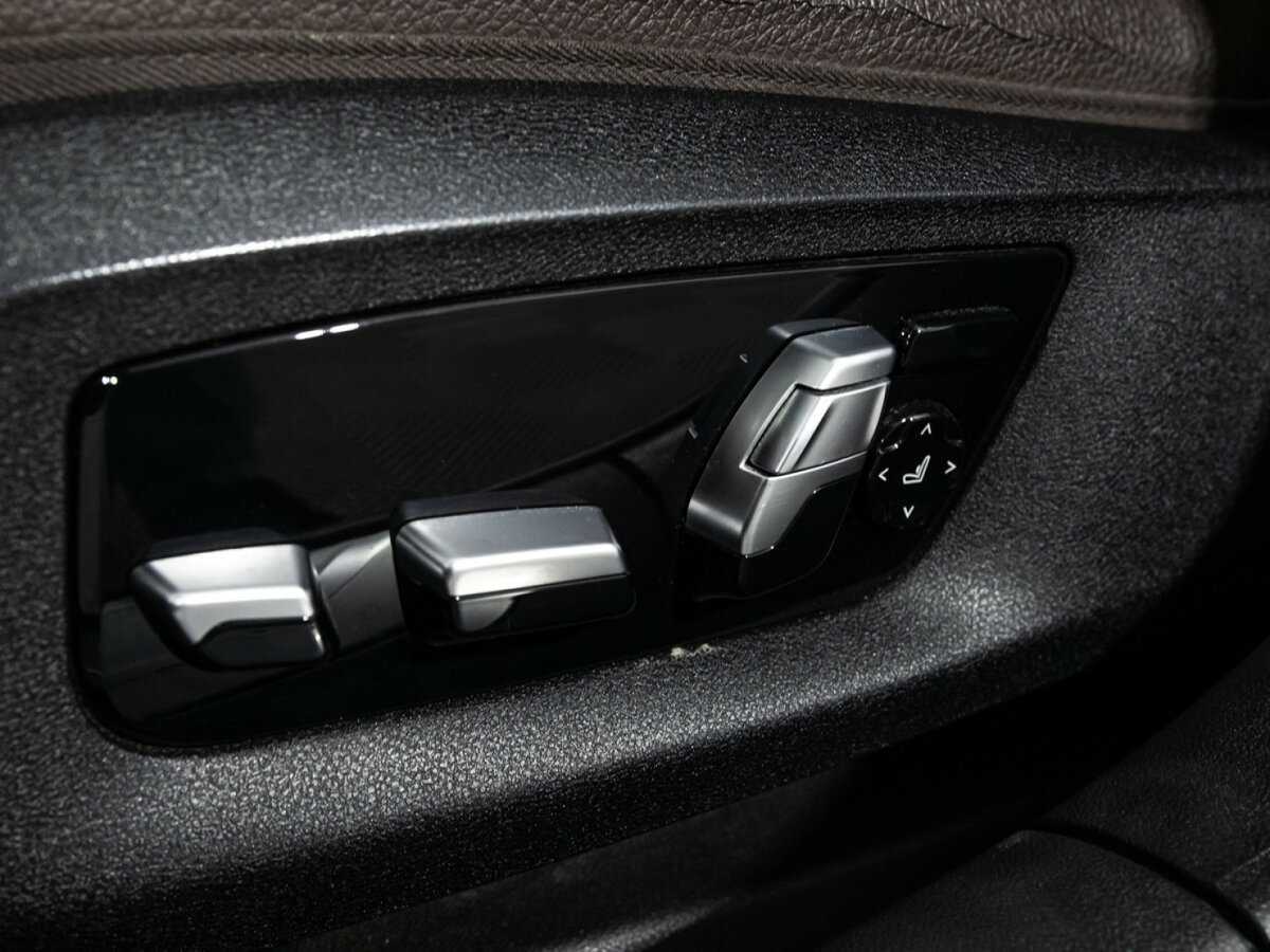 BMW 7 серии с пробегом — 2017 год. Фото: #16