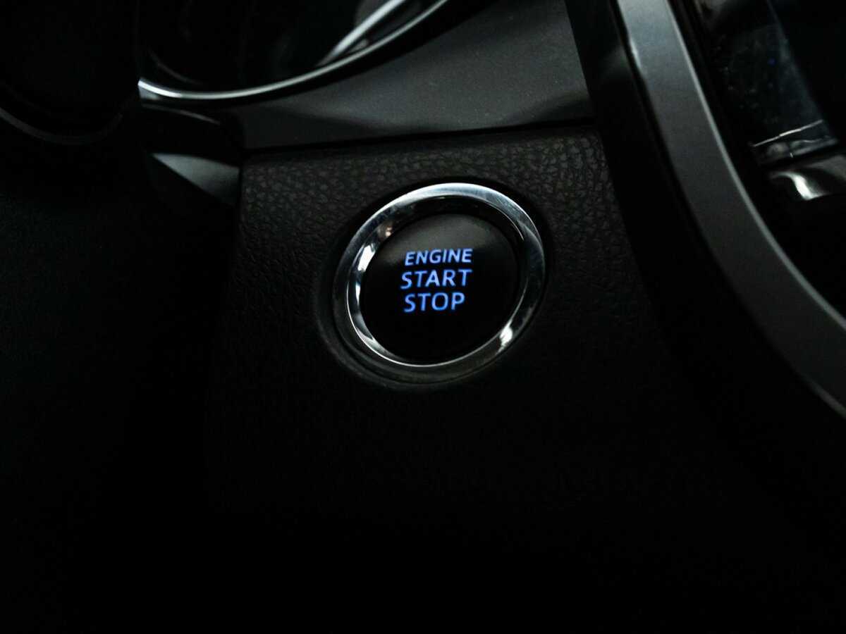 Toyota Camry с пробегом — 2018 год. Фото: #14