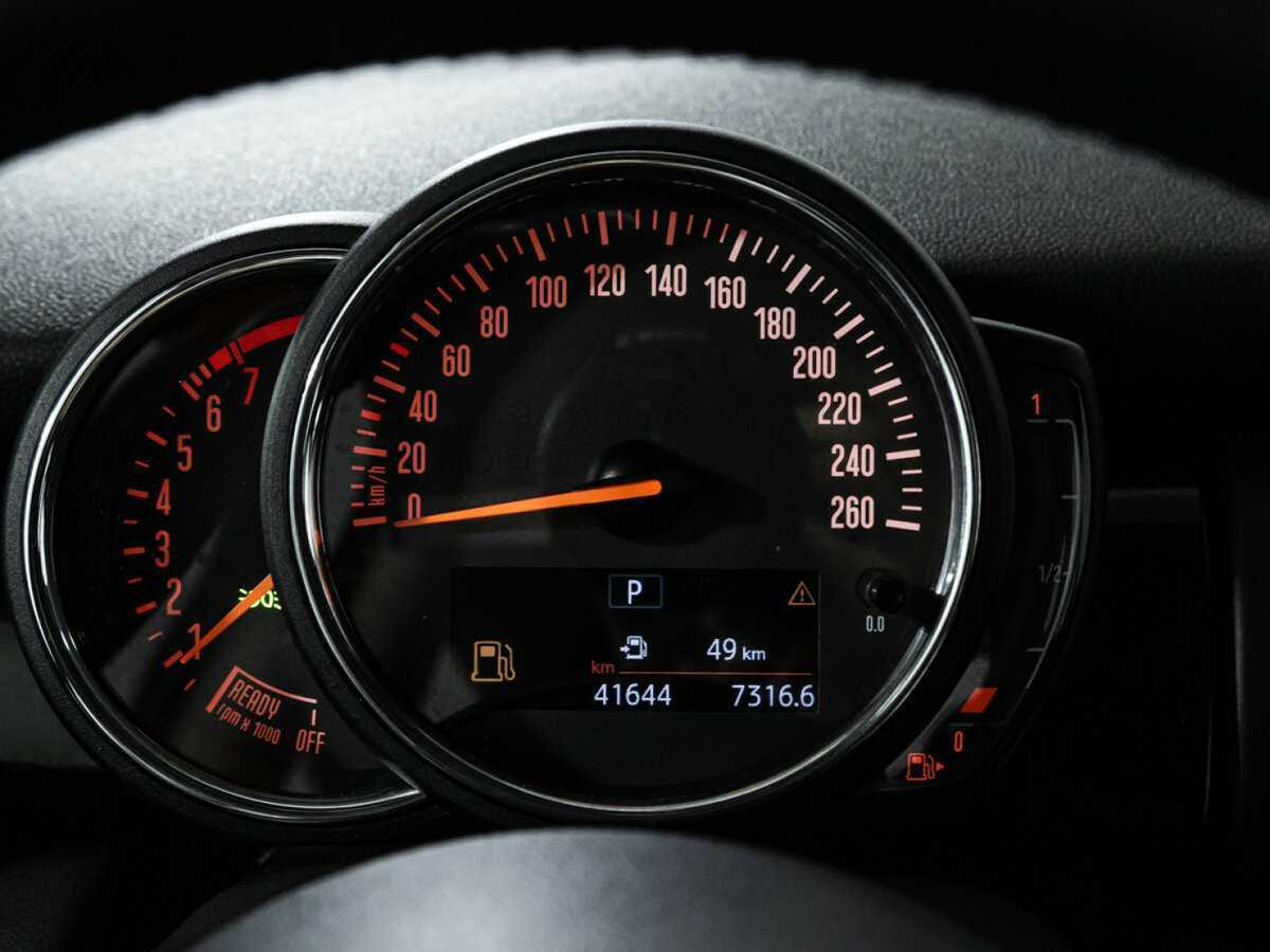 Mini Hatch с пробегом — 2020 год. Фото: #11