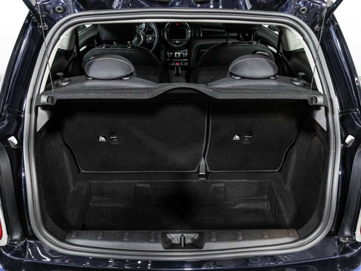 Mini Hatch с пробегом — 2020 год. Фото: #14