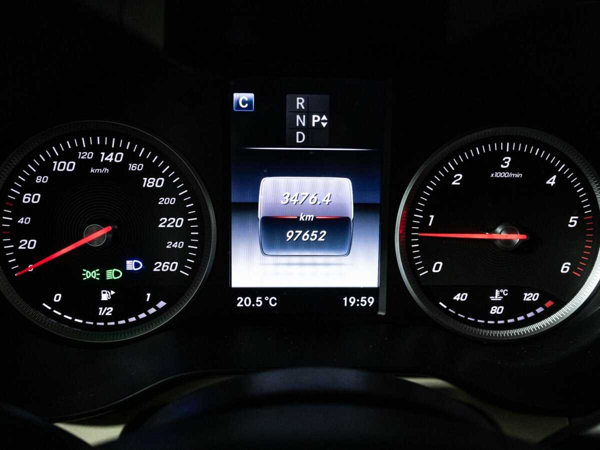 Mercedes-Benz GLC с пробегом — 2019 год. Фото: #11