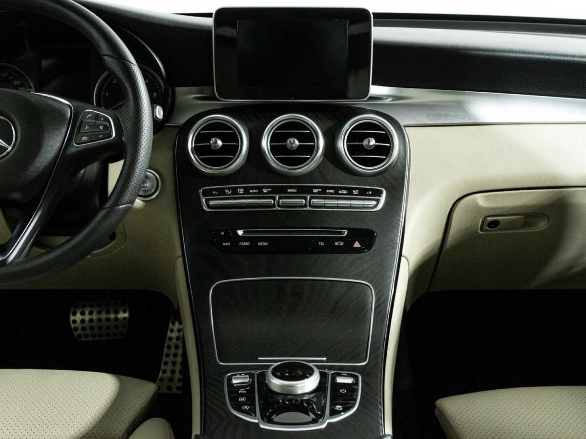 Mercedes-Benz GLC с пробегом — 2019 год. Фото: #13