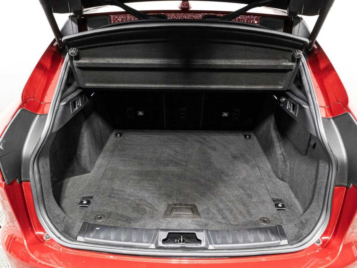 Jaguar F-Pace с пробегом — 2018 год. Фото: #14