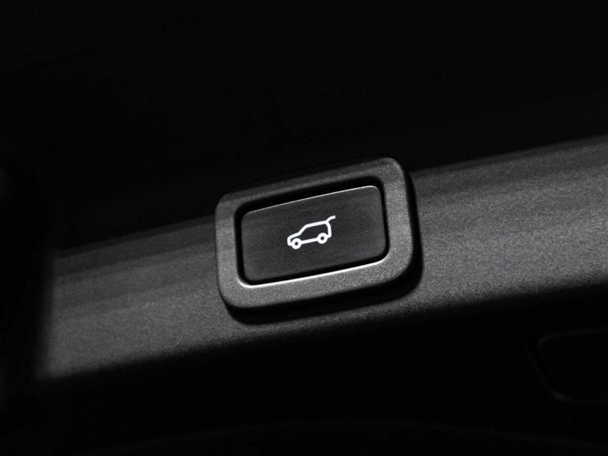 Jaguar F-Pace с пробегом — 2018 год. Фото: #15