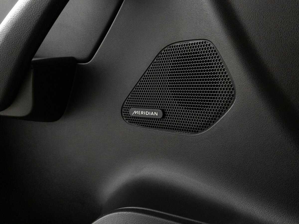 Jaguar F-Pace с пробегом — 2018 год. Фото: #18