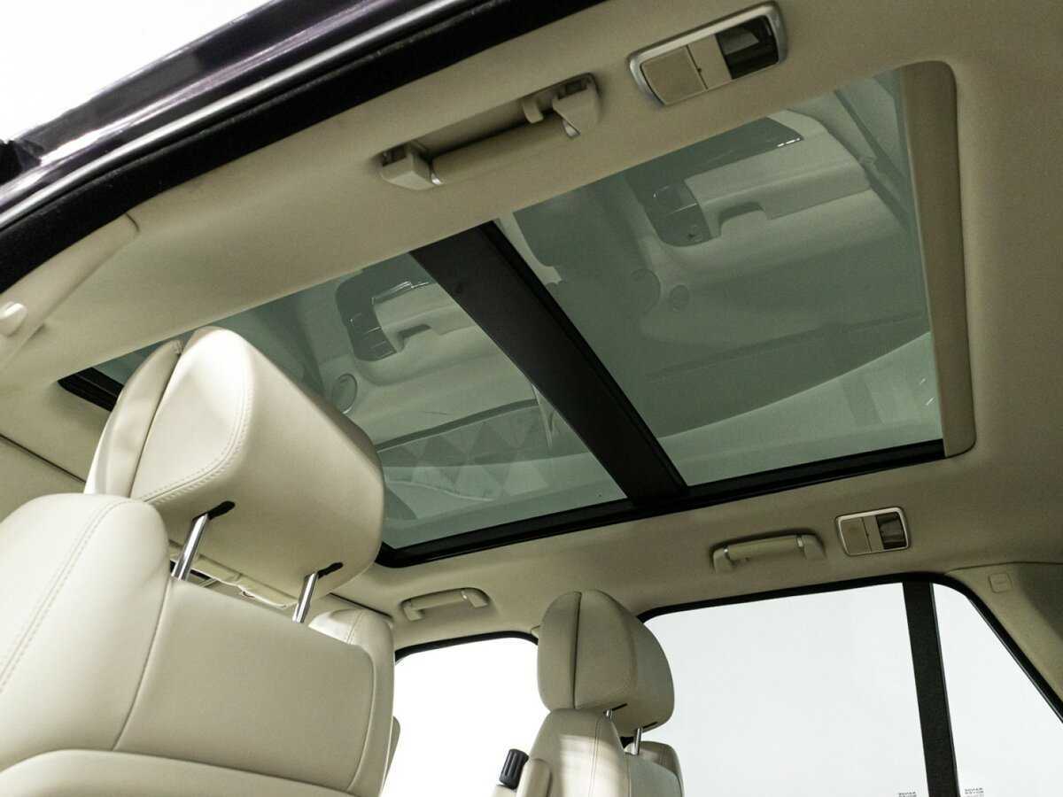 Land Rover Range Rover с пробегом — 2013 год. Фото: #15