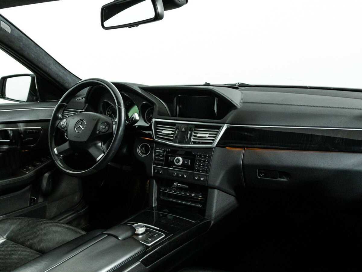 Mercedes-Benz E-Класс с пробегом — 2011 год. Фото: #6